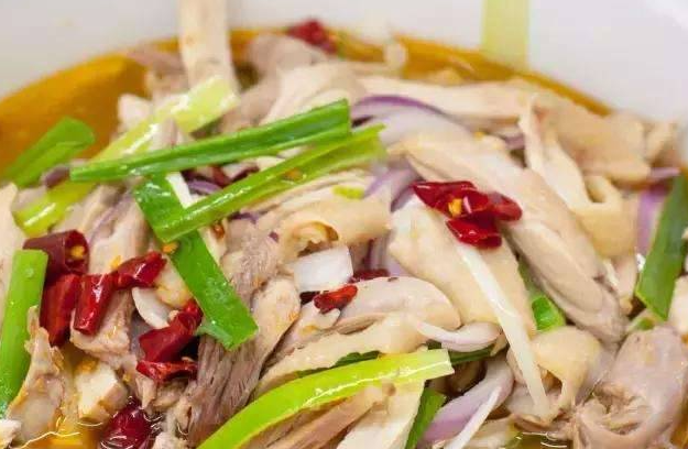 正宗的麻椒雞去哪里學(xué)？想學(xué)椒麻雞哪里有教技術(shù)的(圖1)