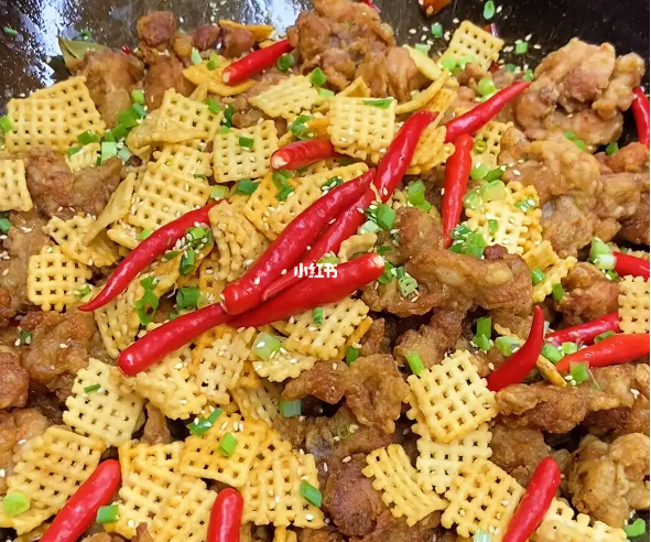 學(xué)正宗蟹黃鍋巴雞去哪里？(圖1)