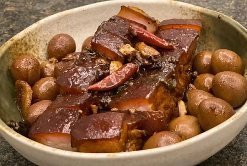 學(xué)做鹵肉熱鹵一般多少學(xué)費(fèi)？學(xué)鹵肉熱鹵要多少錢(圖1)
