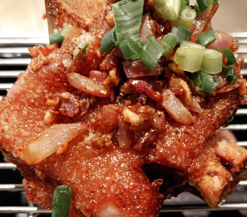 學(xué)做烤豬蹄學(xué)費(fèi)多少？學(xué)烤豬蹄要多少錢 