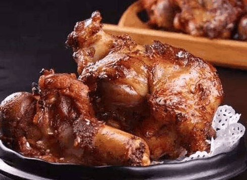 烤大骨頭教程燒烤一絕，你想學(xué)嗎？