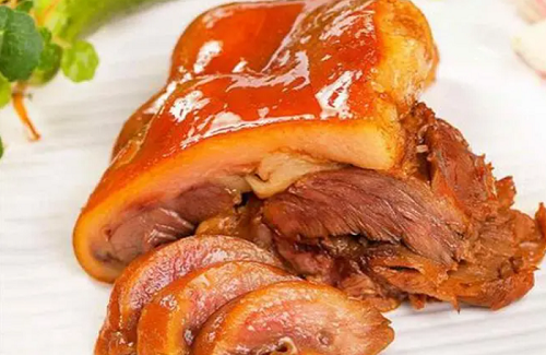 鹵肉培訓(xùn)班多少學(xué)費？鹵肉培訓(xùn)班要多少錢(圖1)