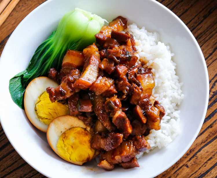 15塊一份鹵肉飯利潤多少？(圖1)