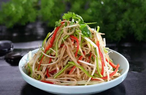 學(xué)做涼菜鹵菜學(xué)費(fèi)多少錢？