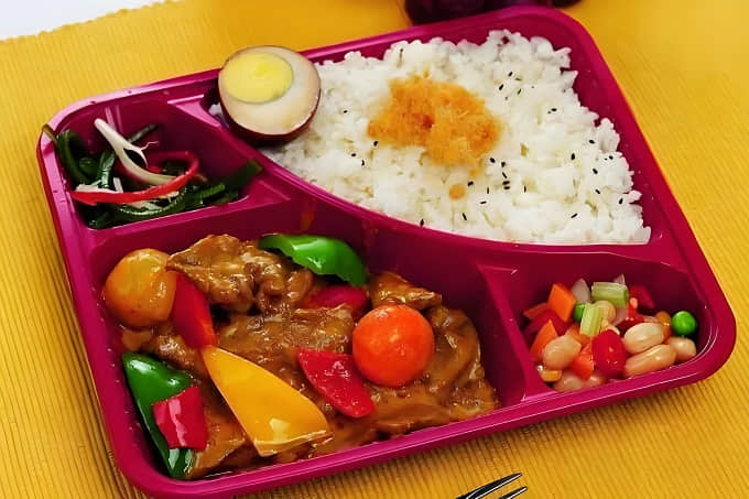 創(chuàng)業(yè)賣特色盒飯?jiān)趺礃?？揭秘低成本高回?bào)的賺錢秘籍！(圖1)