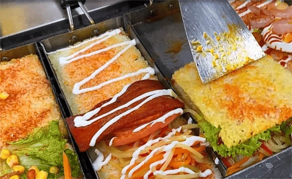探秘美食之旅：鍋巴飯——跨越南北的佳肴起源于哪里呢？(圖1)