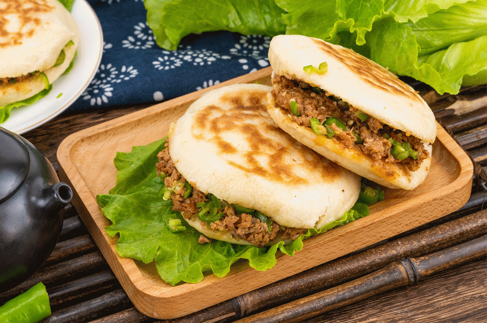 小吃店日營(yíng)業(yè)額超三千,半年回本!(圖2) 小吃店日營(yíng)業(yè)額超三千,半年回本!(圖2)