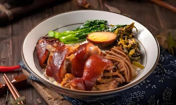 烤鴨飯哪里學(xué)的好？從學(xué)徒到老板，烤鴨飯創(chuàng)業(yè)之路啟程！(圖3)