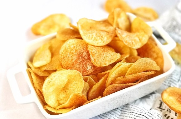 哪里可以學(xué)炸土豆片技術(shù)？簡單易學(xué)，創(chuàng)業(yè)必備，開店從這里開始！(圖1)