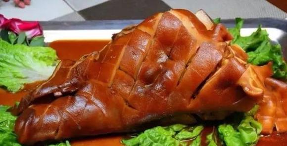 想開鹵味店？學(xué)習(xí)鹵豬頭肉，輕松抓住食客胃！開店盈利有秘訣！