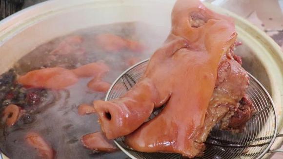 想開鹵味店？學(xué)習(xí)鹵豬頭肉，輕松抓住食客胃！開店盈利有秘訣！(圖3)