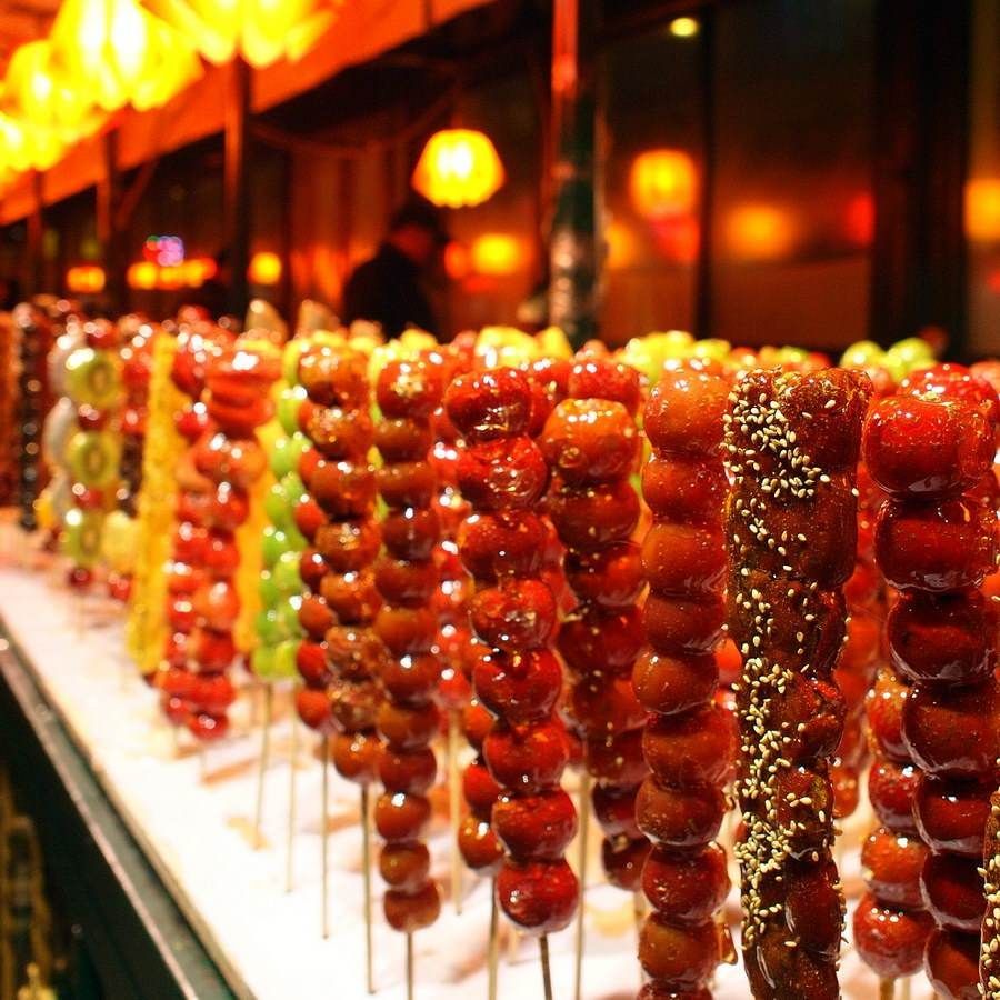 學(xué)正宗冰糖葫蘆技術(shù)？想做冰糖葫蘆生意？來(lái)這里培訓(xùn)3天就學(xué)會(huì)！(圖1)