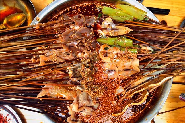 正宗串串香哪里培訓(xùn)？想開串串香店？找對正宗培訓(xùn)讓你輕松起步！(圖3)