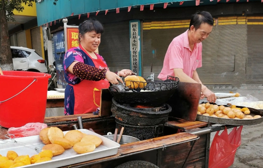 適合女人擺攤賣早餐？這些項(xiàng)目簡單易學(xué)，輕松賺錢！
