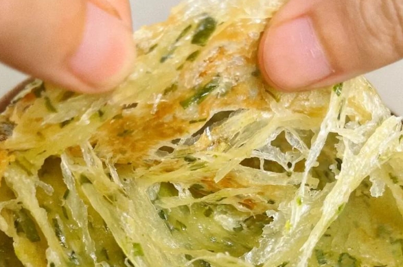 學(xué)蔥油餅學(xué)費(fèi)多少？學(xué)蔥油餅，創(chuàng)業(yè)夢從這里啟航(圖2)