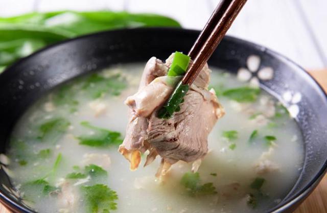 開羊肉湯館賺錢嗎？揭秘真實(shí)利潤(rùn)和創(chuàng)業(yè)背后的秘密！(圖3)