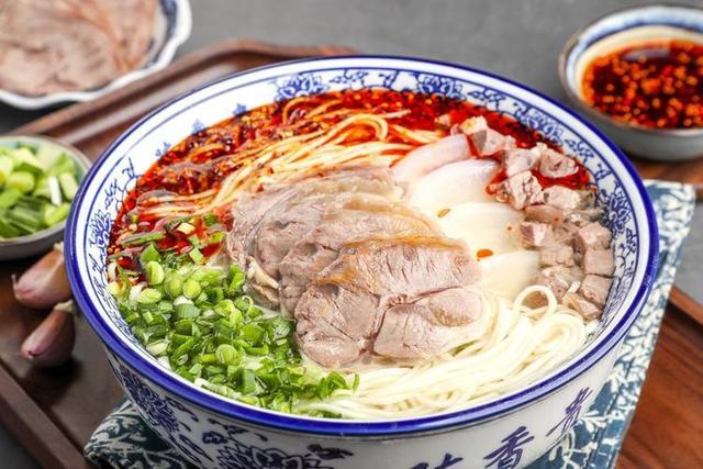 想開面館到哪里學(xué)技術(shù)？帶你掌握面食秘籍！(圖3)