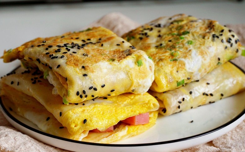 想學(xué)煎餅果子？學(xué)煎餅果子去哪學(xué)？這里的技術(shù)學(xué)習(xí)方法最靠譜！(圖3)