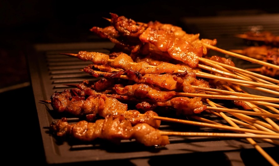 想學(xué)燒烤技術(shù)到哪里學(xué)？哪里能學(xué)到最實(shí)用的燒烤技術(shù)？(圖2)