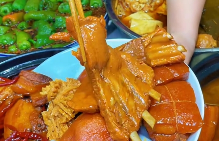 甏肉干飯培訓(xùn)，學(xué)會這招，讓你輕松掌握這道美味！(圖2)