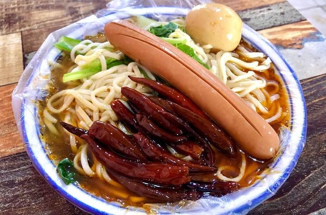正宗牛肉板面制作，配料與熬制視頻詳解，輕松上手！(圖2)