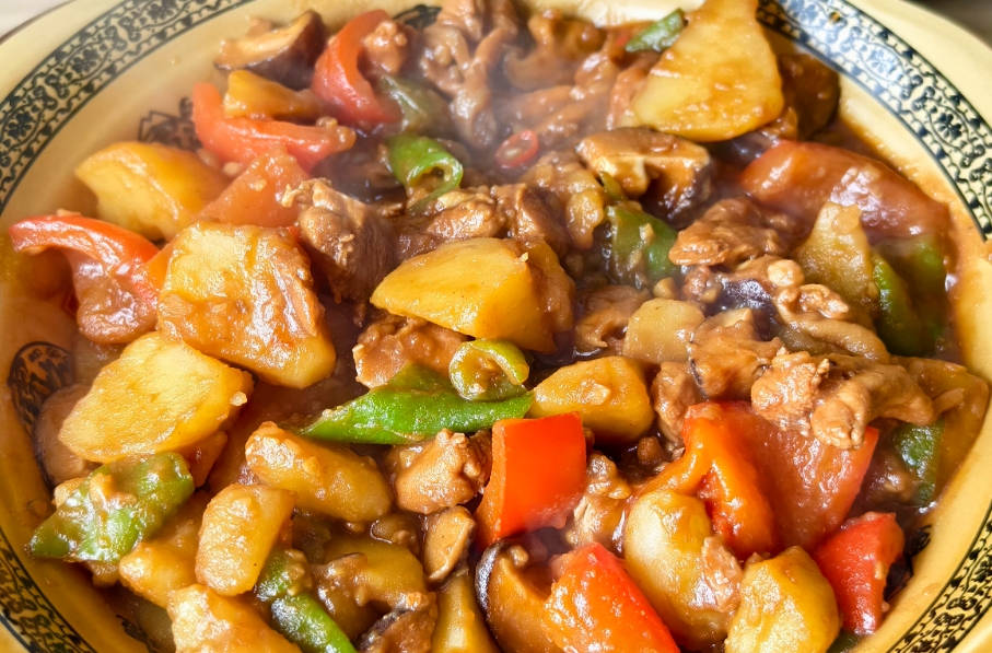 學習黃燜雞，掌握正宗技藝，開啟餐飲創(chuàng)業(yè)之路！(圖4)