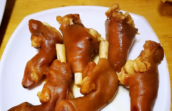 保定鹵味熟食培訓(xùn)，學(xué)正宗技藝，輕松開啟創(chuàng)業(yè)之路！(圖2)