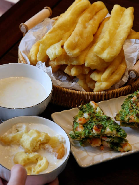 學(xué)早餐油條，揭秘傳統(tǒng)美食制作全過(guò)程，創(chuàng)業(yè)也能一步到位(圖4)