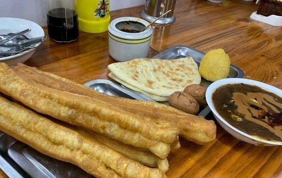 炸油條豆腐腦哪里學(xué)？小本創(chuàng)業(yè)項(xiàng)目的詳細(xì)技術(shù)指導(dǎo)(圖2)
