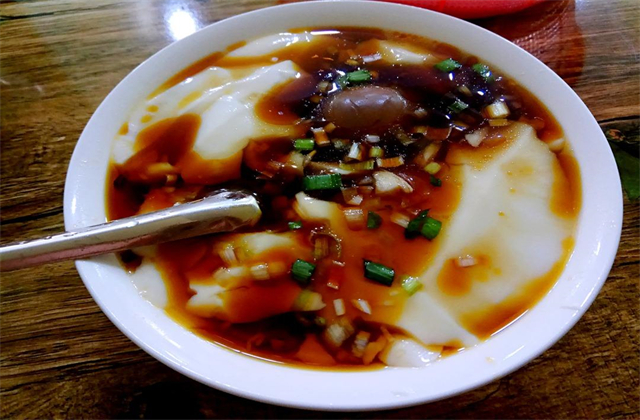 炸油條豆腐腦哪里學(xué)？小本創(chuàng)業(yè)項(xiàng)目的詳細(xì)技術(shù)指導(dǎo)(圖3)
