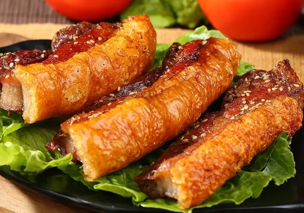 學(xué)做脆皮五花肉哪里好？正宗技藝成就創(chuàng)業(yè)夢想(圖2)