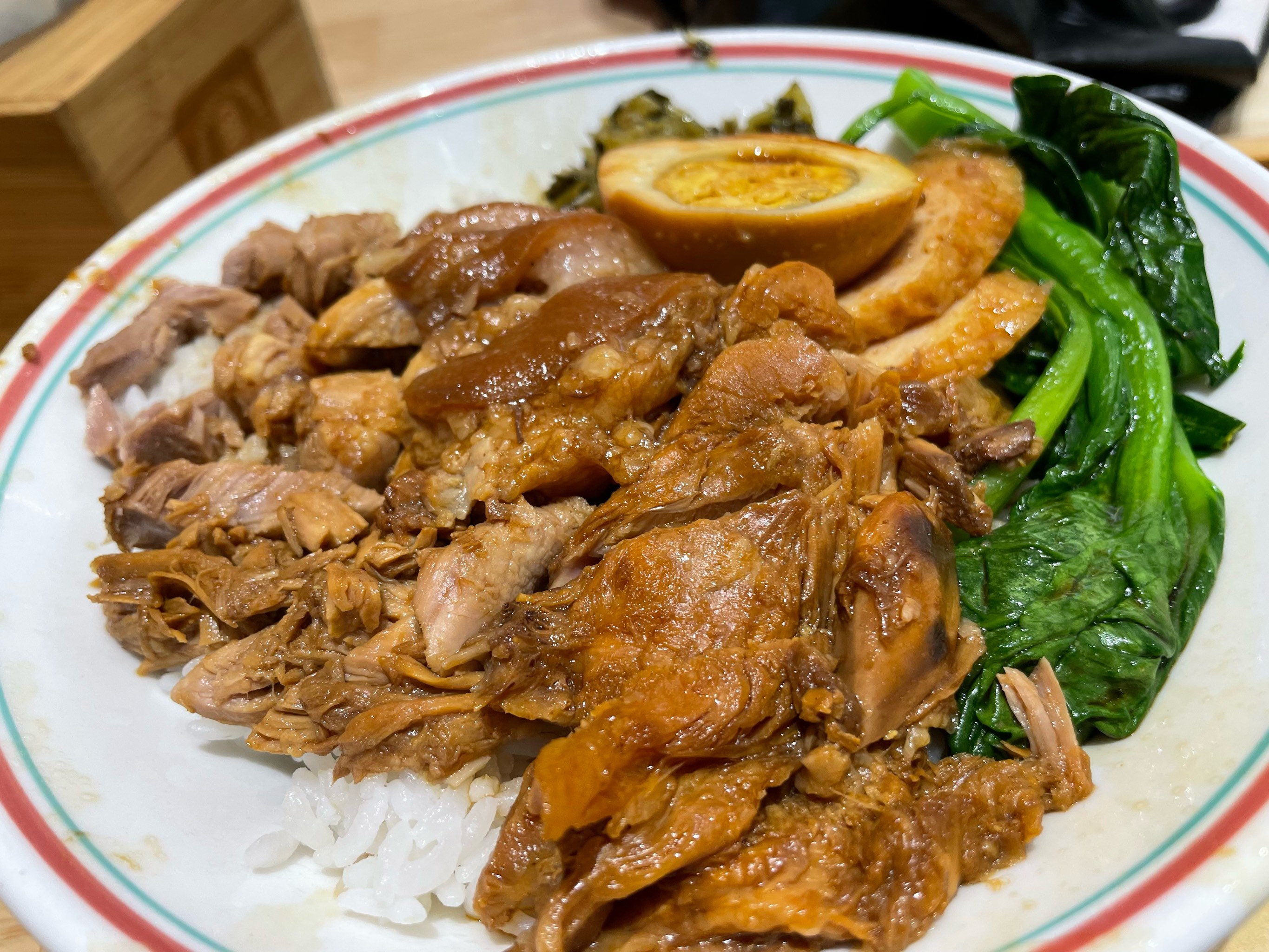 想學(xué)豬腳飯？一站式教學(xué)，學(xué)到正宗做法和創(chuàng)業(yè)技巧