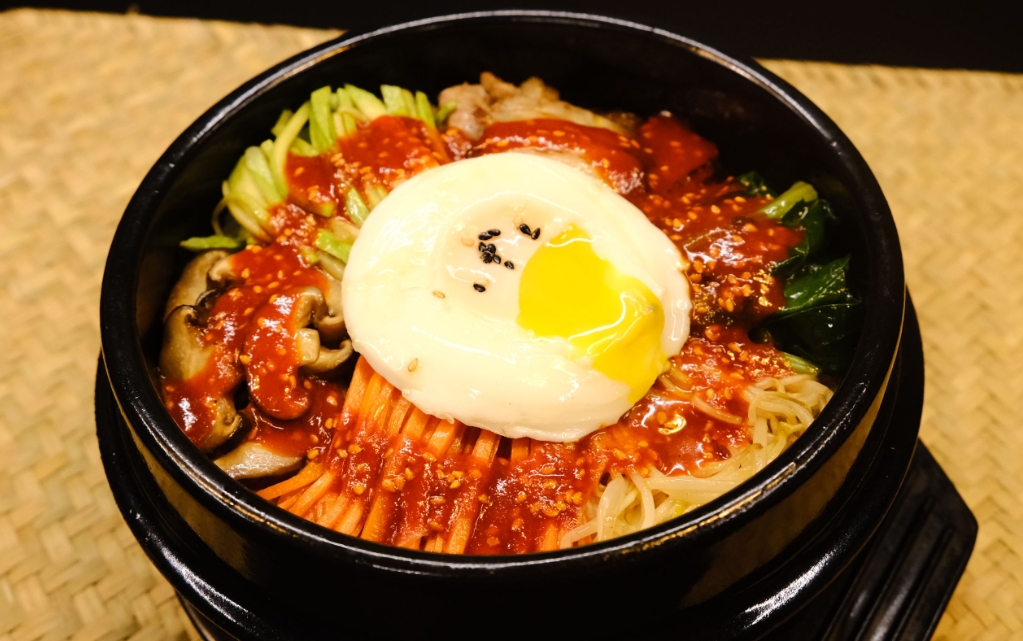 一鍋一飯皆是愛，學(xué)習(xí)石鍋拌飯，解鎖韓式美食的靈魂！(圖3)