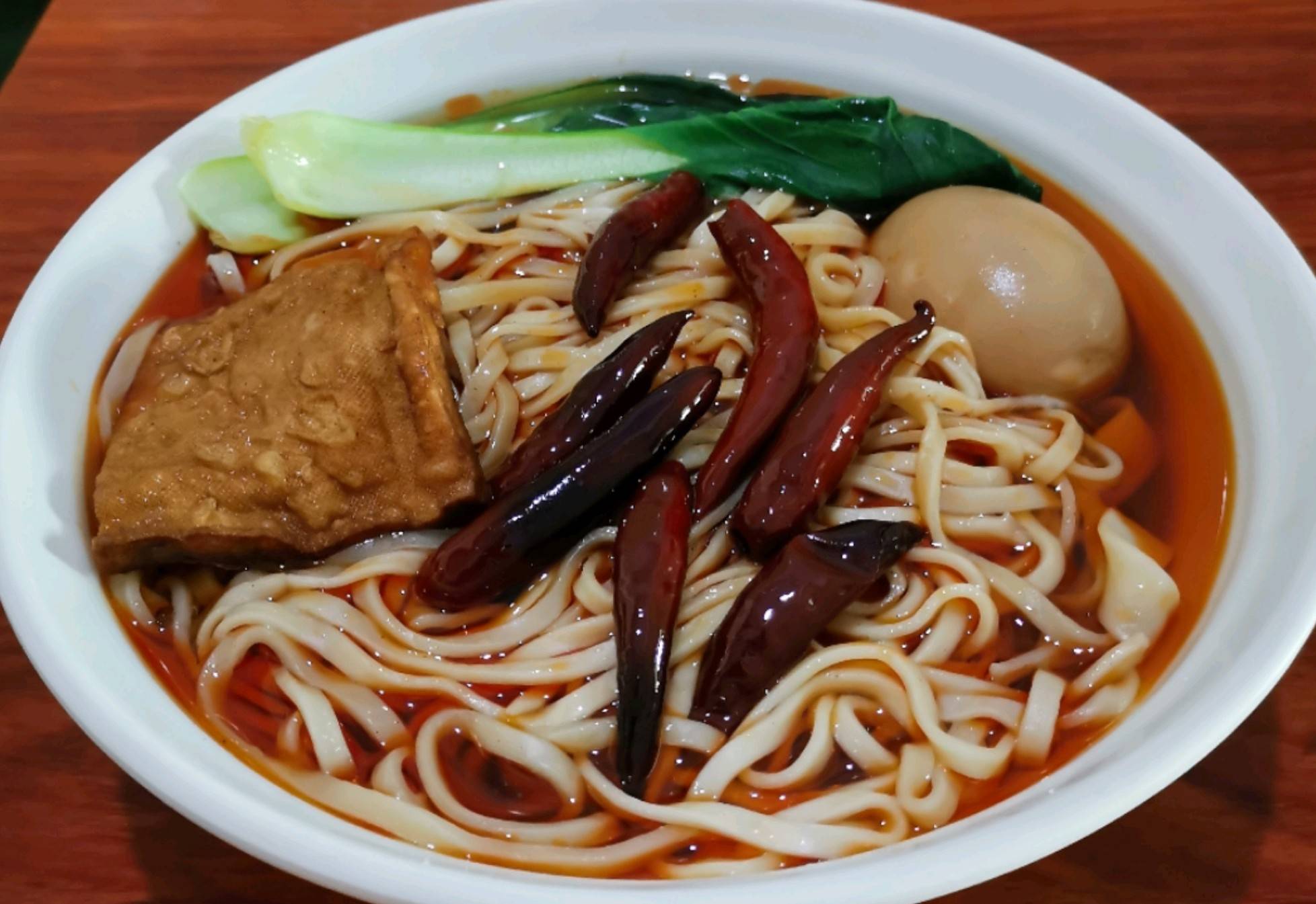 牛肉板面培訓(xùn)費(fèi)用解析，學(xué)費(fèi)大概多少錢，輕松學(xué)會(huì)！(圖2)