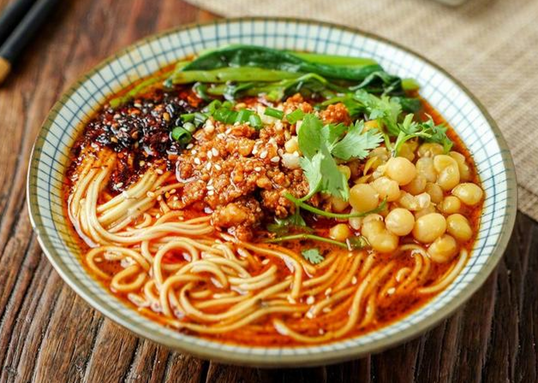 重慶小面培訓(xùn)哪里最正宗？讓你一學(xué)就會(huì)，快速開店！(圖3)