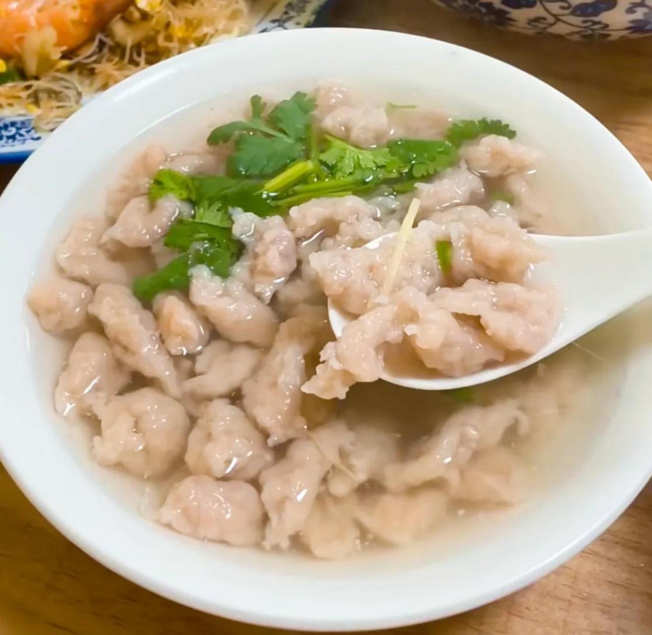 福鼎肉片哪里學(xué)最好？揭秘最正宗技術(shù)培訓(xùn)，助你開店創(chuàng)業(yè)！