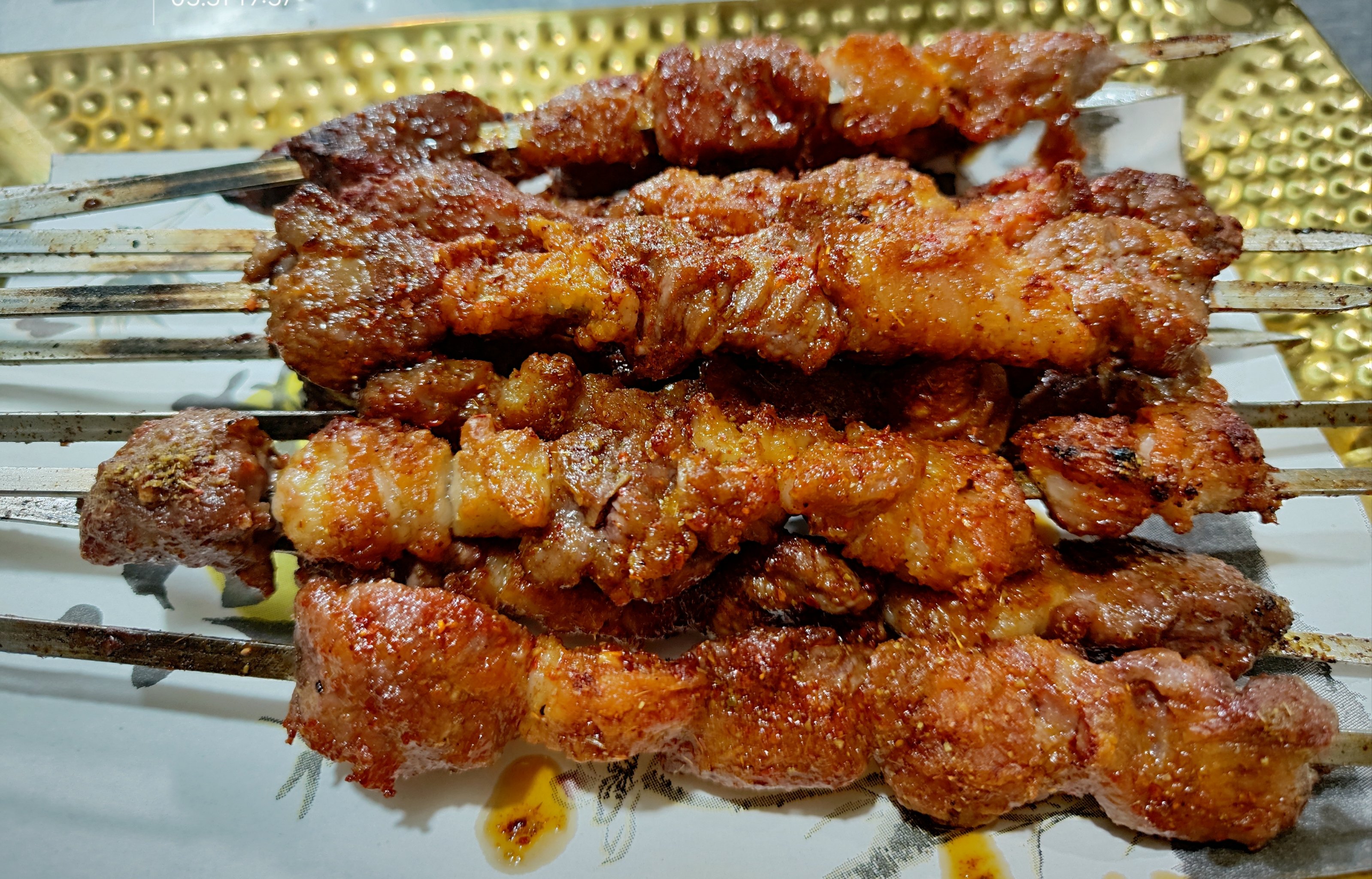 燒烤羊肉串的做法：如何制作美味的羊肉串，外焦里嫩口感絕佳？(圖3)
