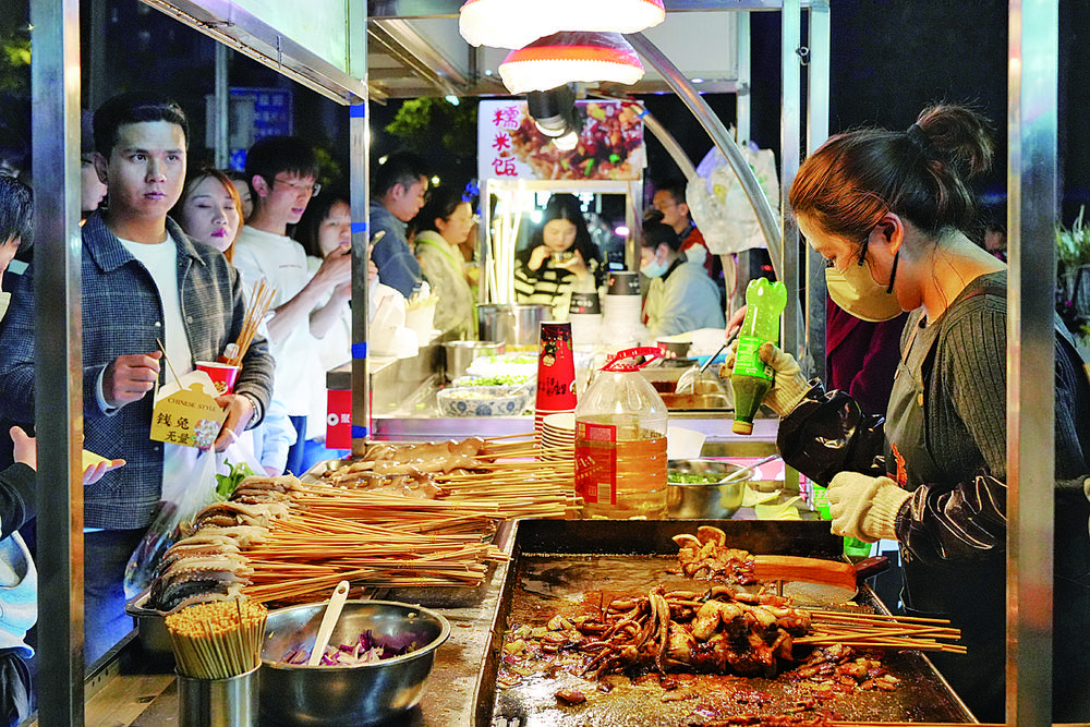 夜市小吃擺攤最火項目？人氣爆棚，輕松上手！(圖2)