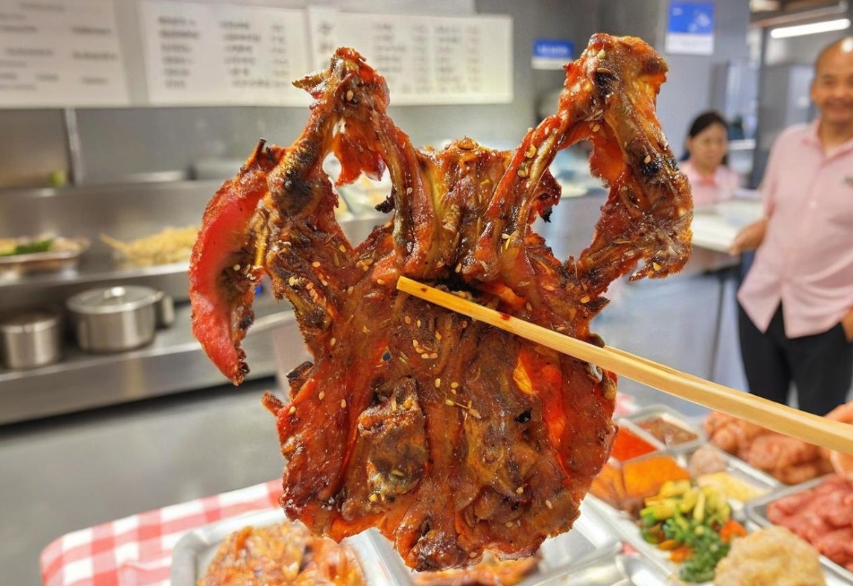 烤雞架的做法難不難？掌握技巧，香味擋不??！