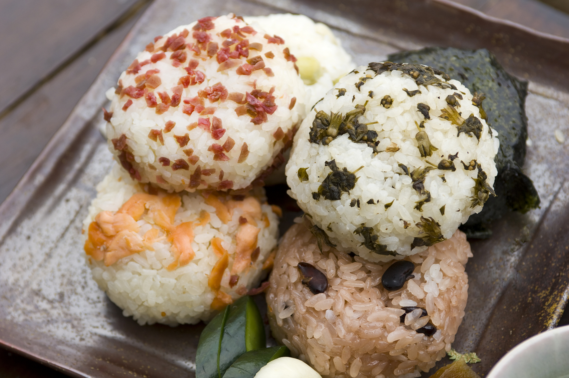 1斤米能做幾個(gè)飯團(tuán)？成本清晰，創(chuàng)業(yè)更輕松！