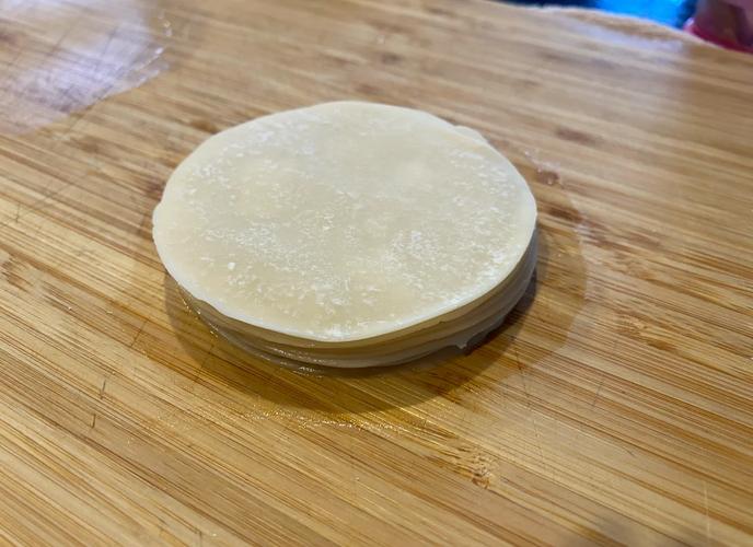 烤鴨餅皮的做法難不難？掌握技巧，地?cái)倓?chuàng)業(yè)也能月入過(guò)萬(wàn)！(圖2)