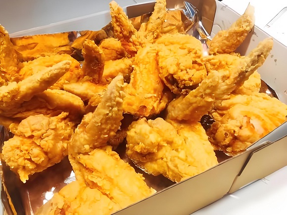 西式炸雞VS韓式炸雞，創(chuàng)業(yè)者必知的食客新寵之爭！(圖1)