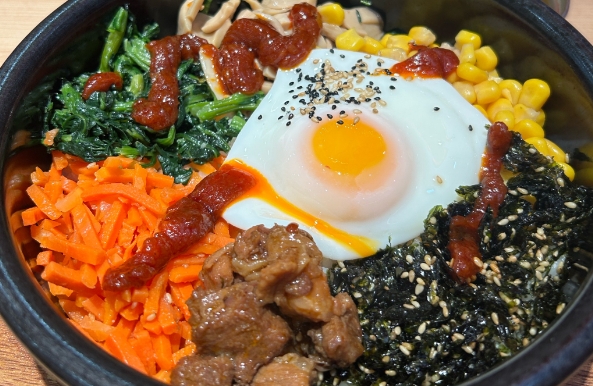 學(xué)烤肉拌飯要去哪里學(xué)？選對地方，賺錢不難！(圖3)